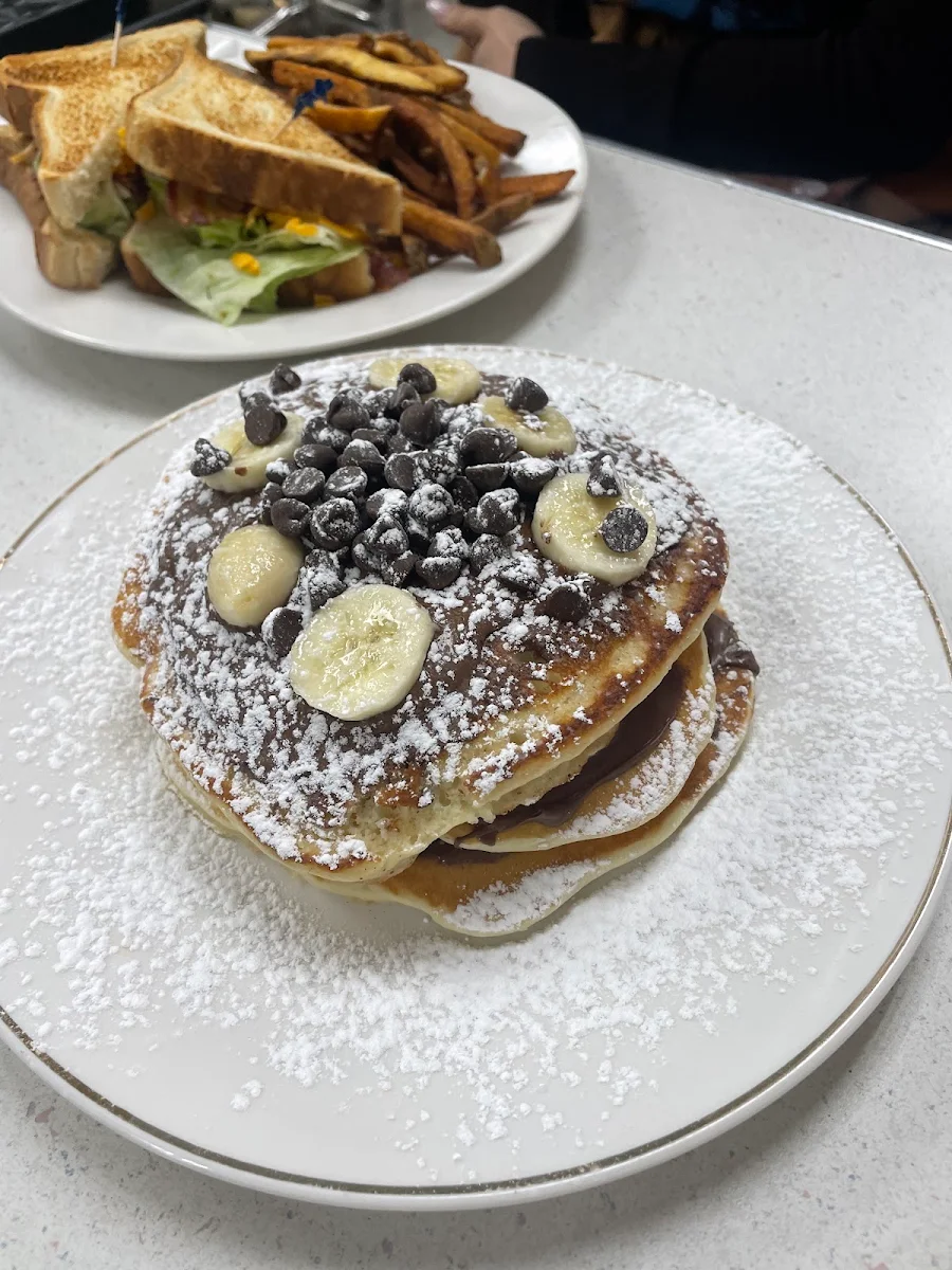 Fruit & Chocolate Tower Pancakes