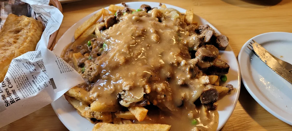 Moose Poutine