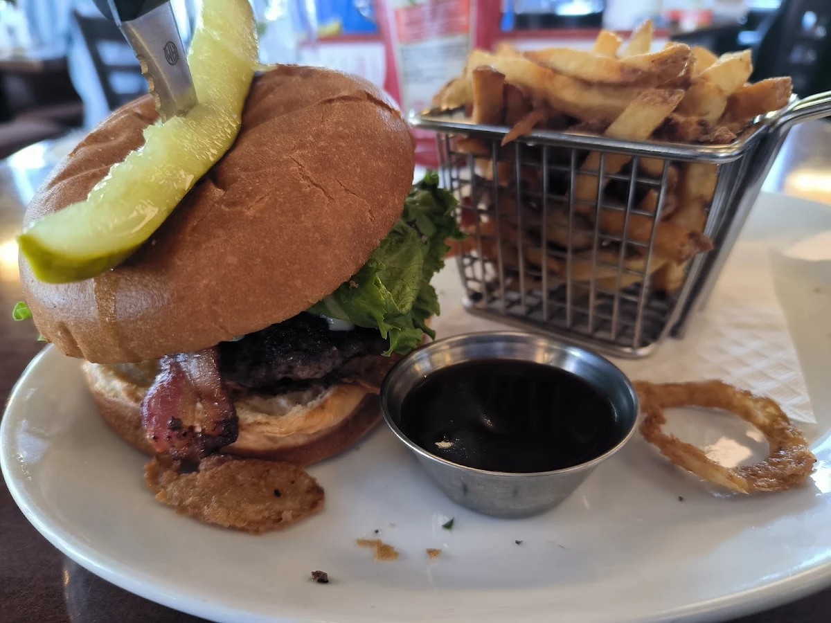 Moonshine Prime Rib Burger