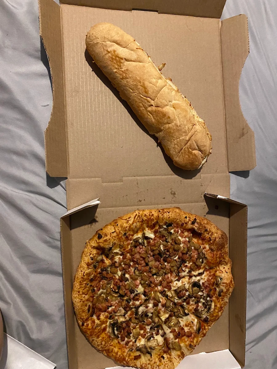Canadian Pizza and Garlic Bread