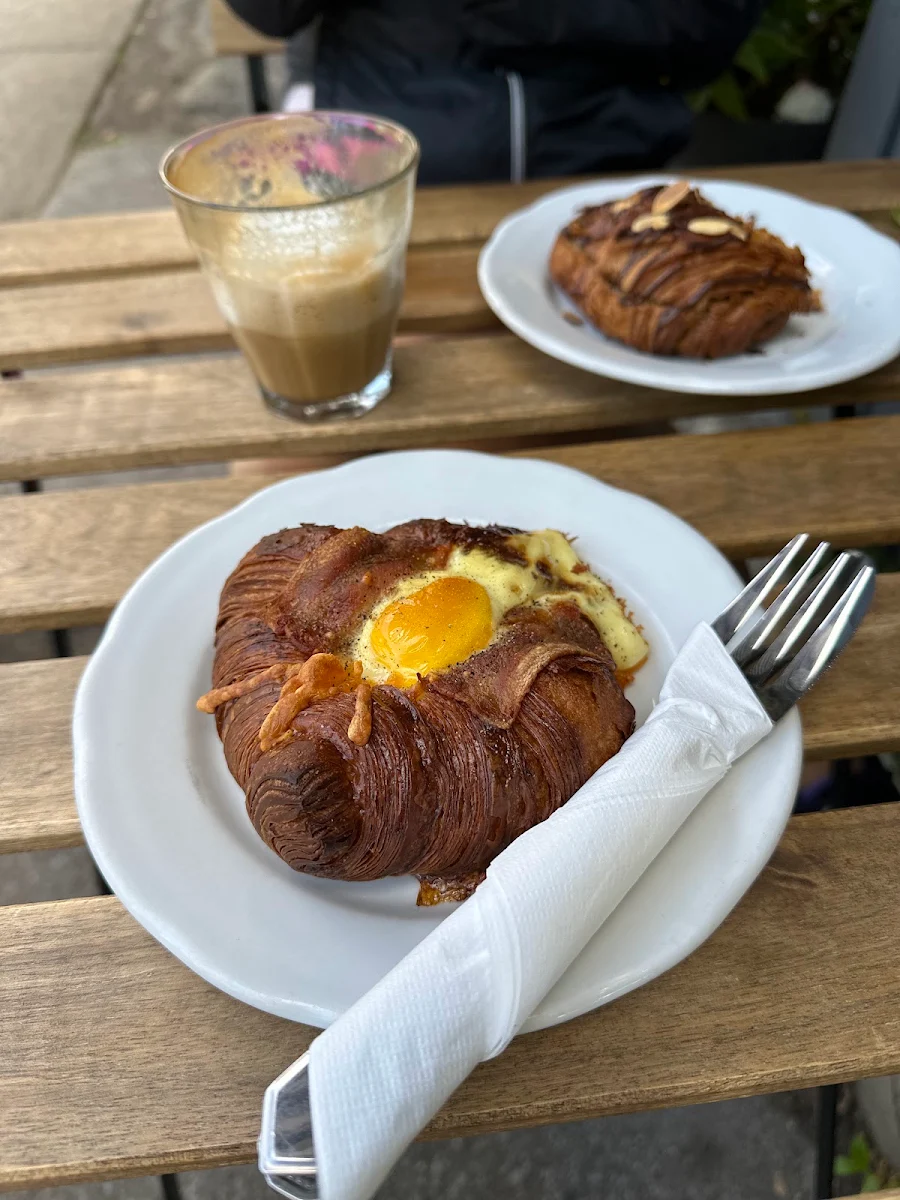 Croissant Déjeuner