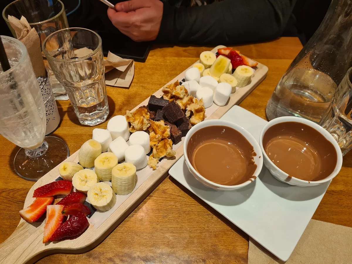 Fondue Au Chocolat Chocolate Fondue
