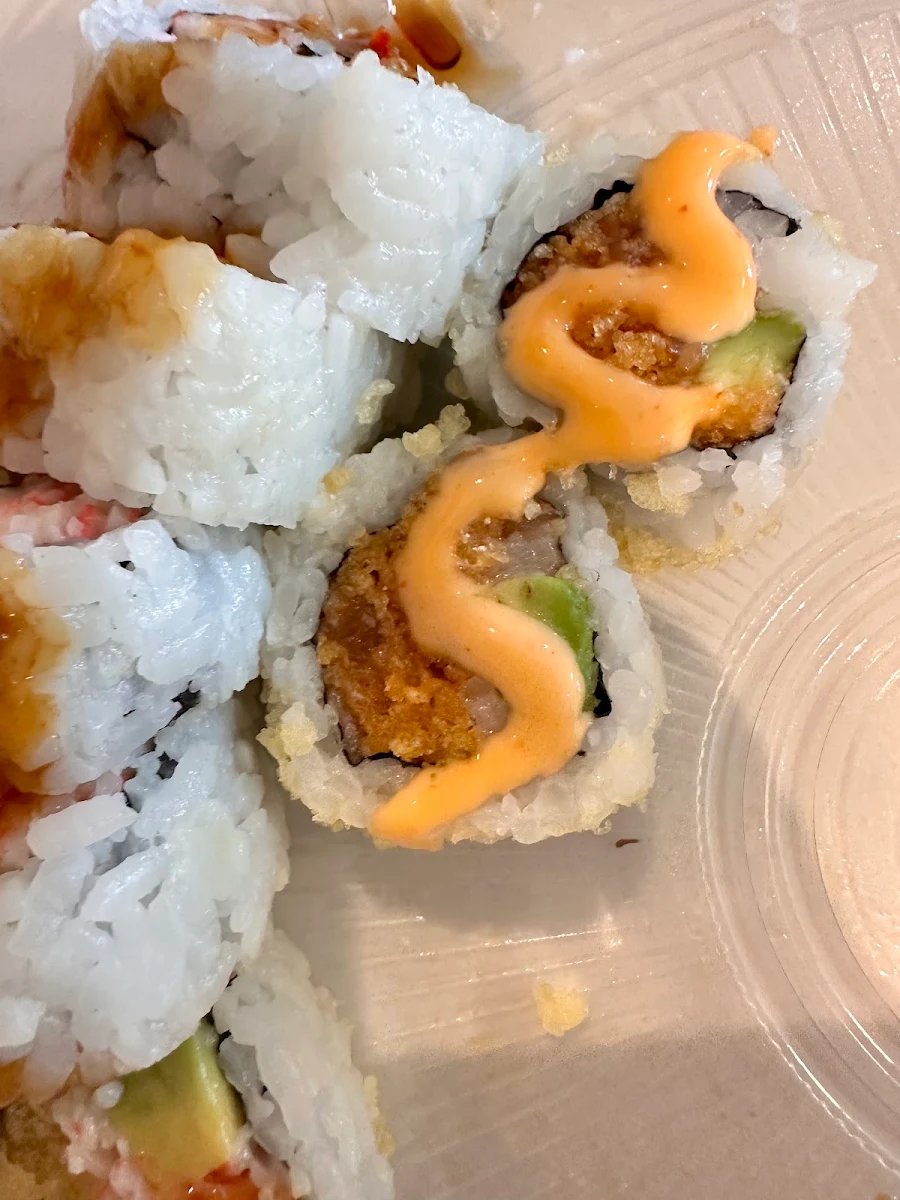 Spicy Salmon Avocado Roll
