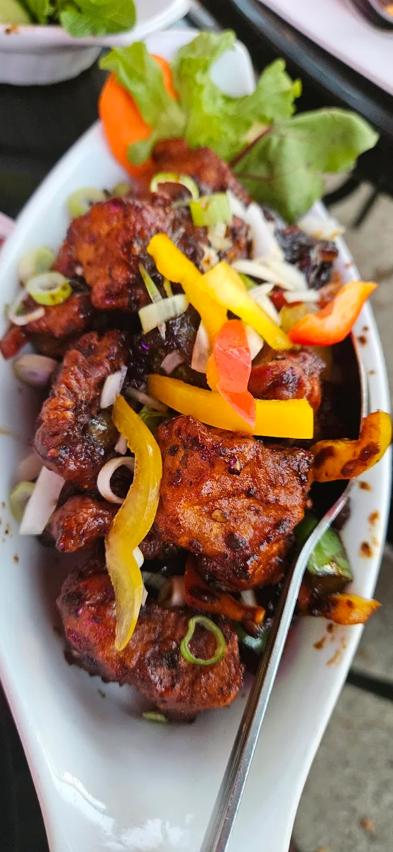 Chilli Fish Dry, Everest Hakka House