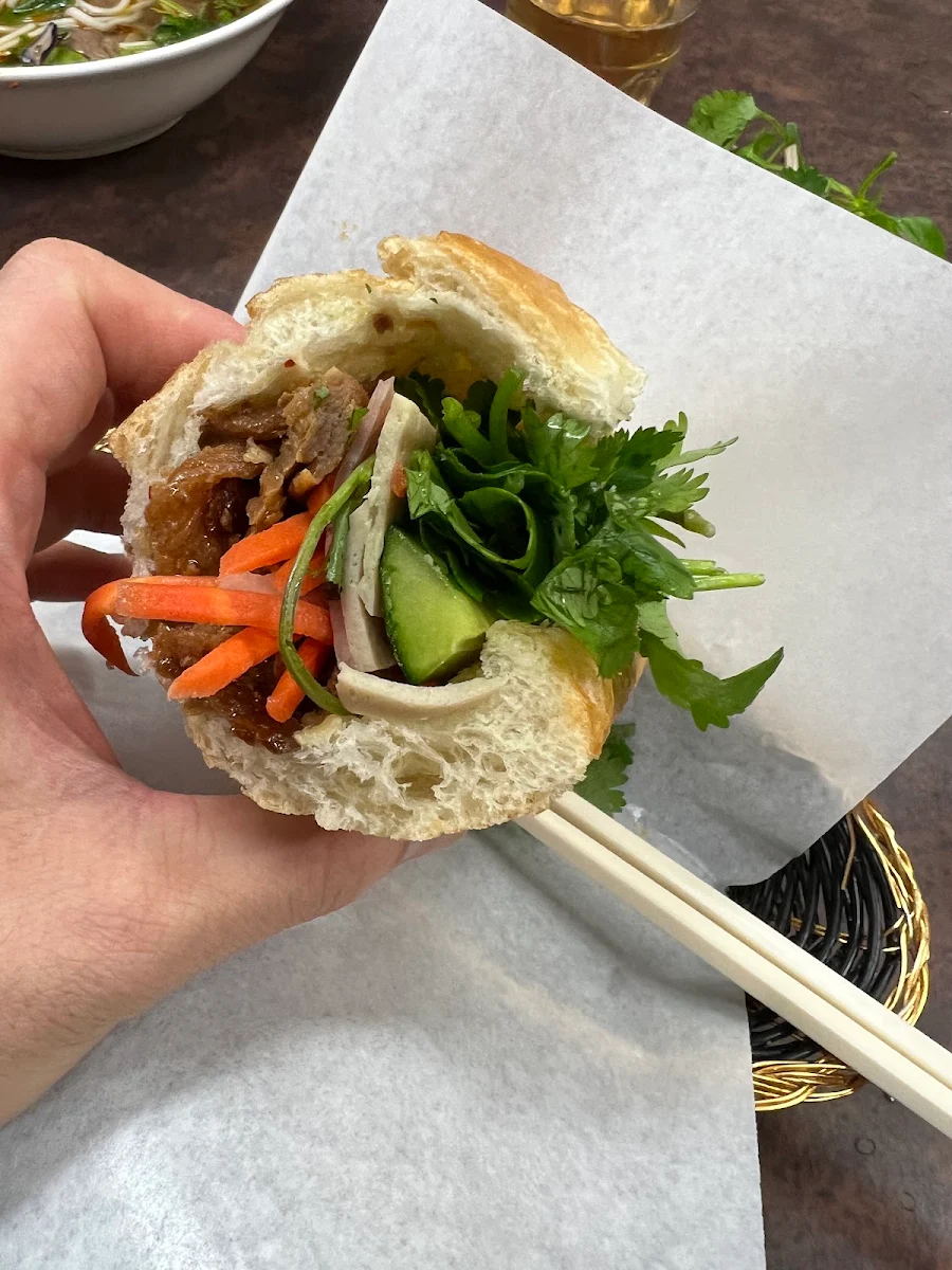 Banh MI DAC Biet