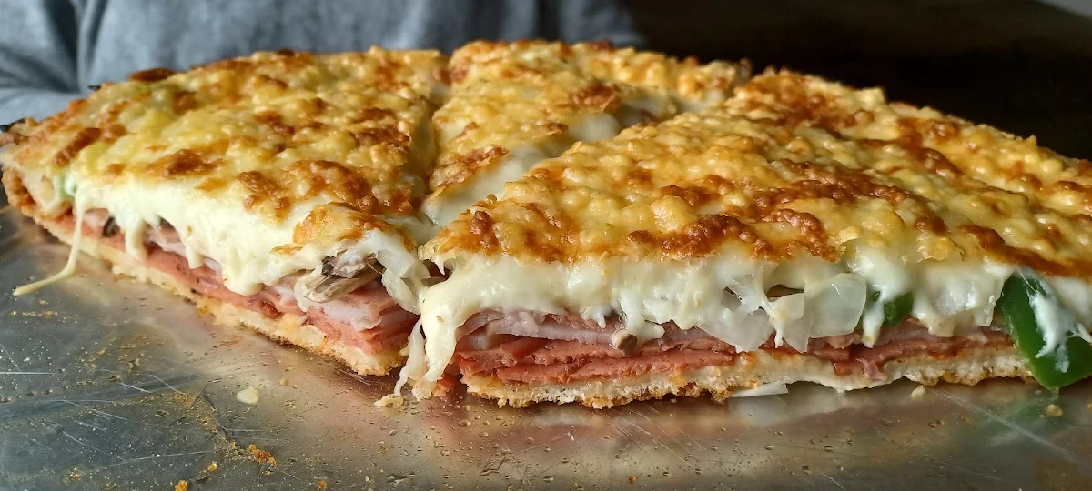 Old Town Special Pizza