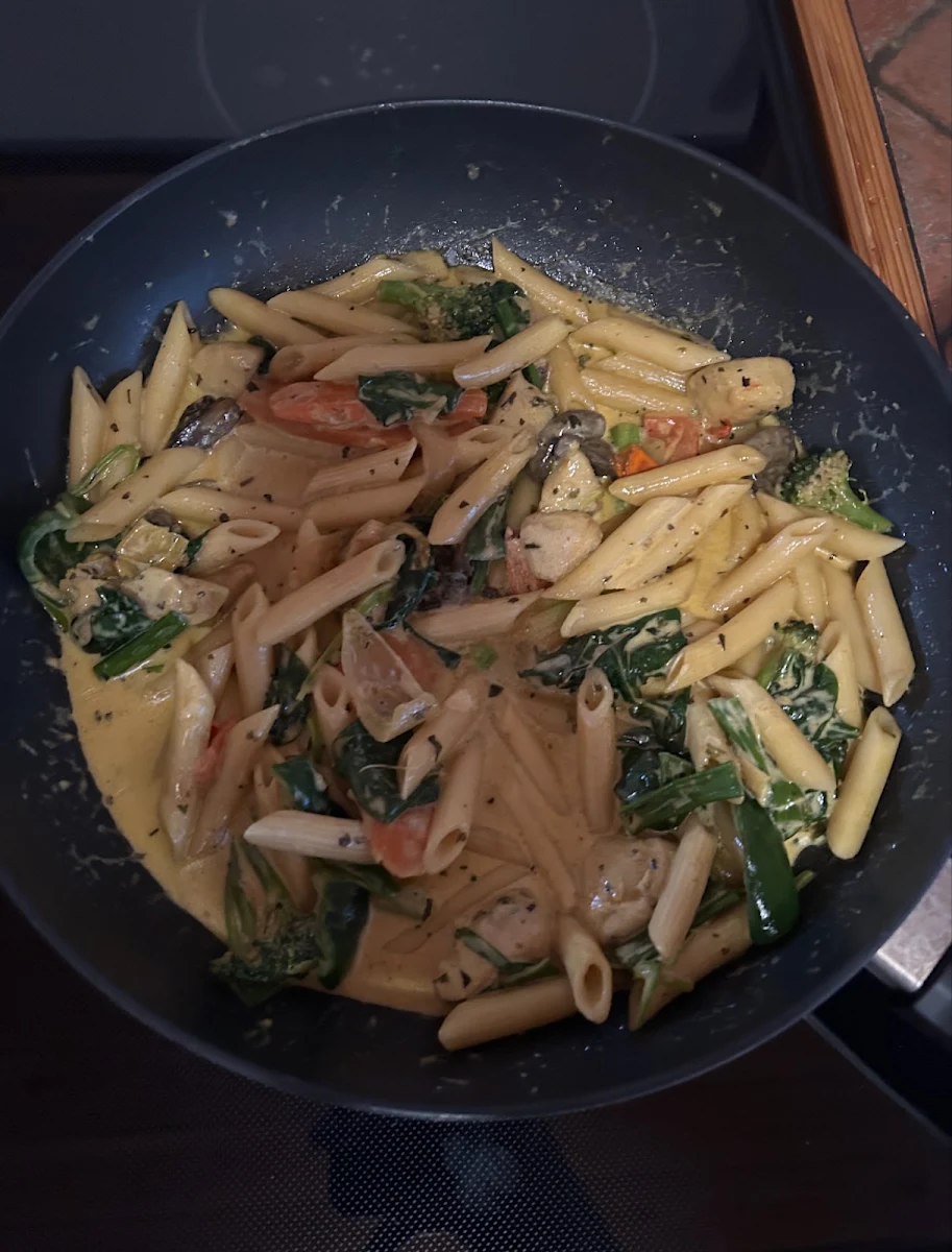 Curry Chicken Pasta