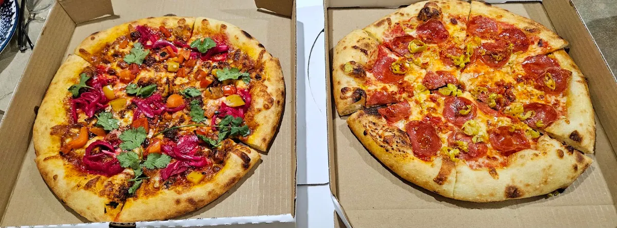 Butter Chicken Pizza