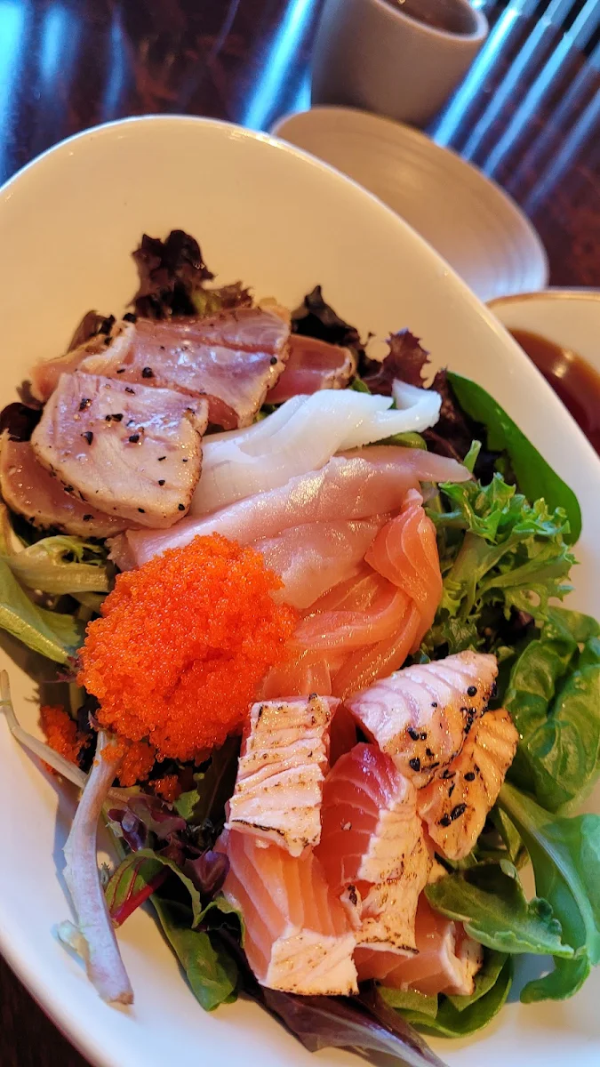 Sashimi Salad