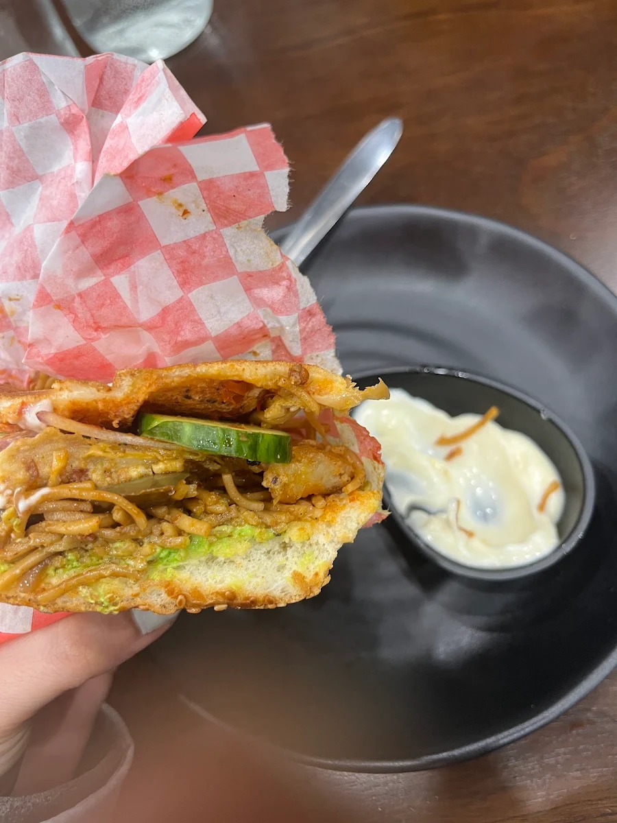 Noodle Burger