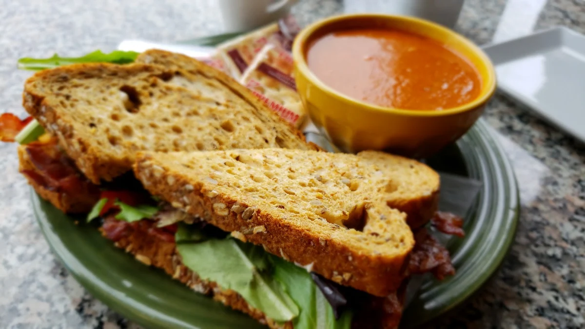 blt & Roasted Red Pepper Soup