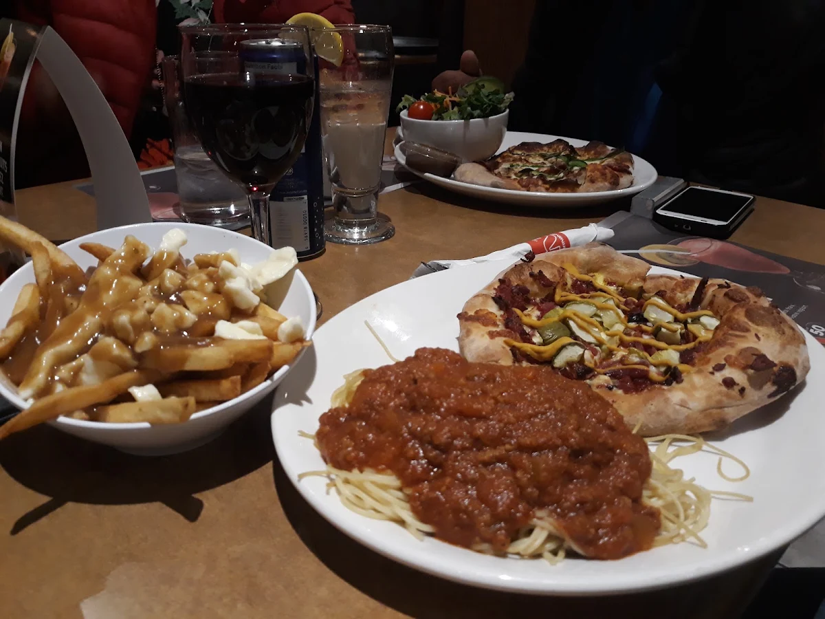 Putin Pasta and Pizza Carbonara