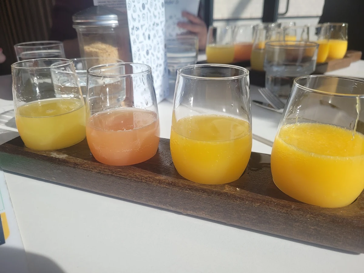 Mimosa Flight