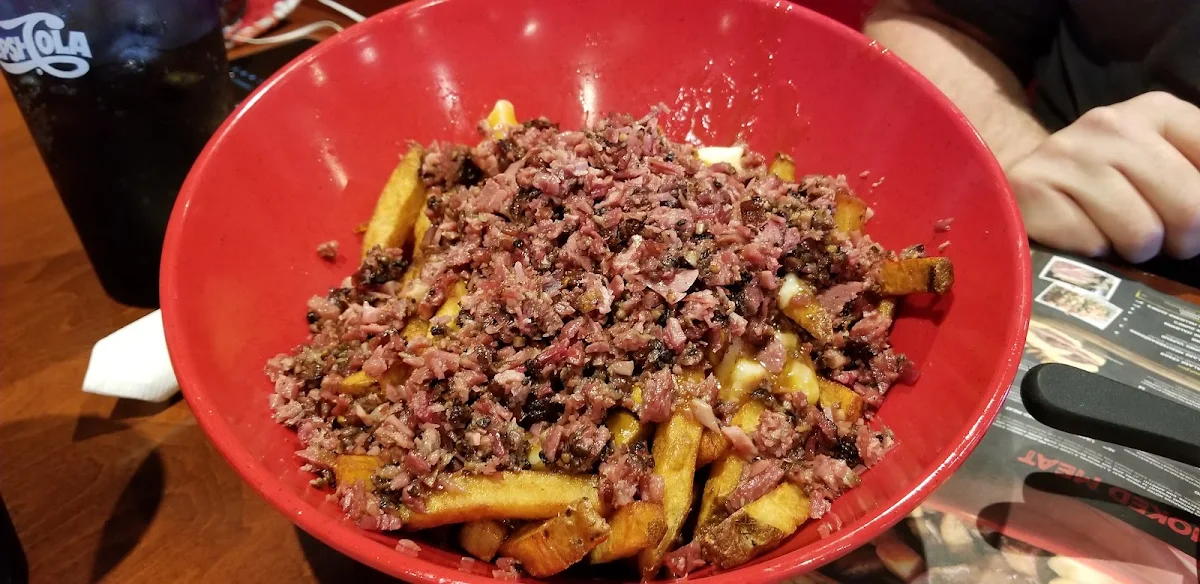 Poutine Dunn's, Dunn's Famous St-Eustache