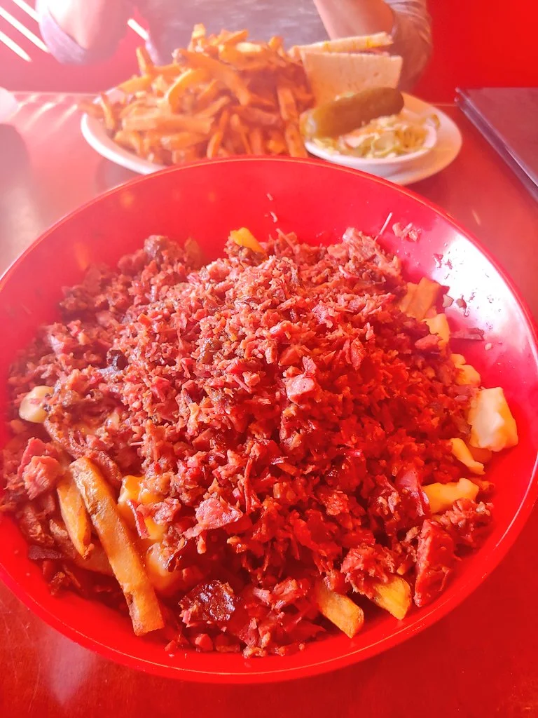 Poutine Smoke Meat, Dunn's Famous St-Eustache