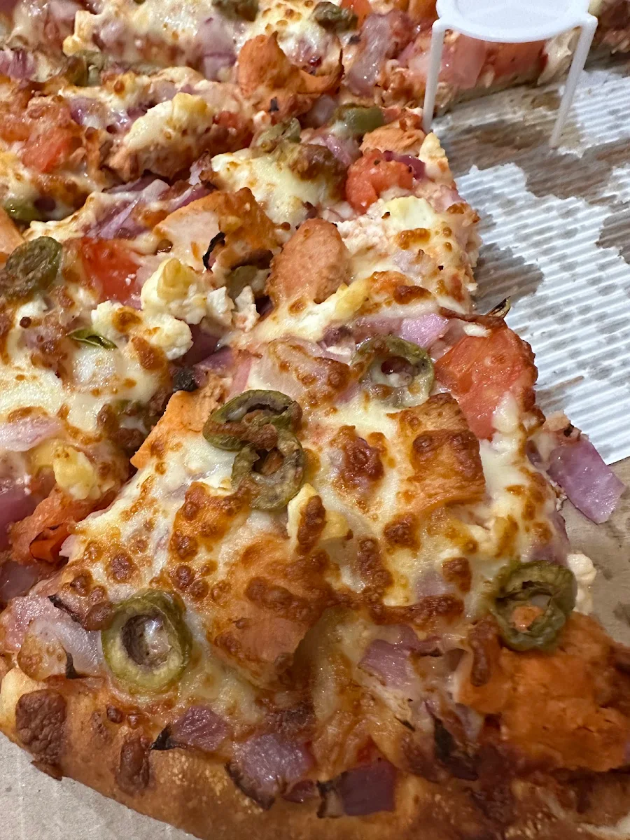 Chicken Delight Pizza