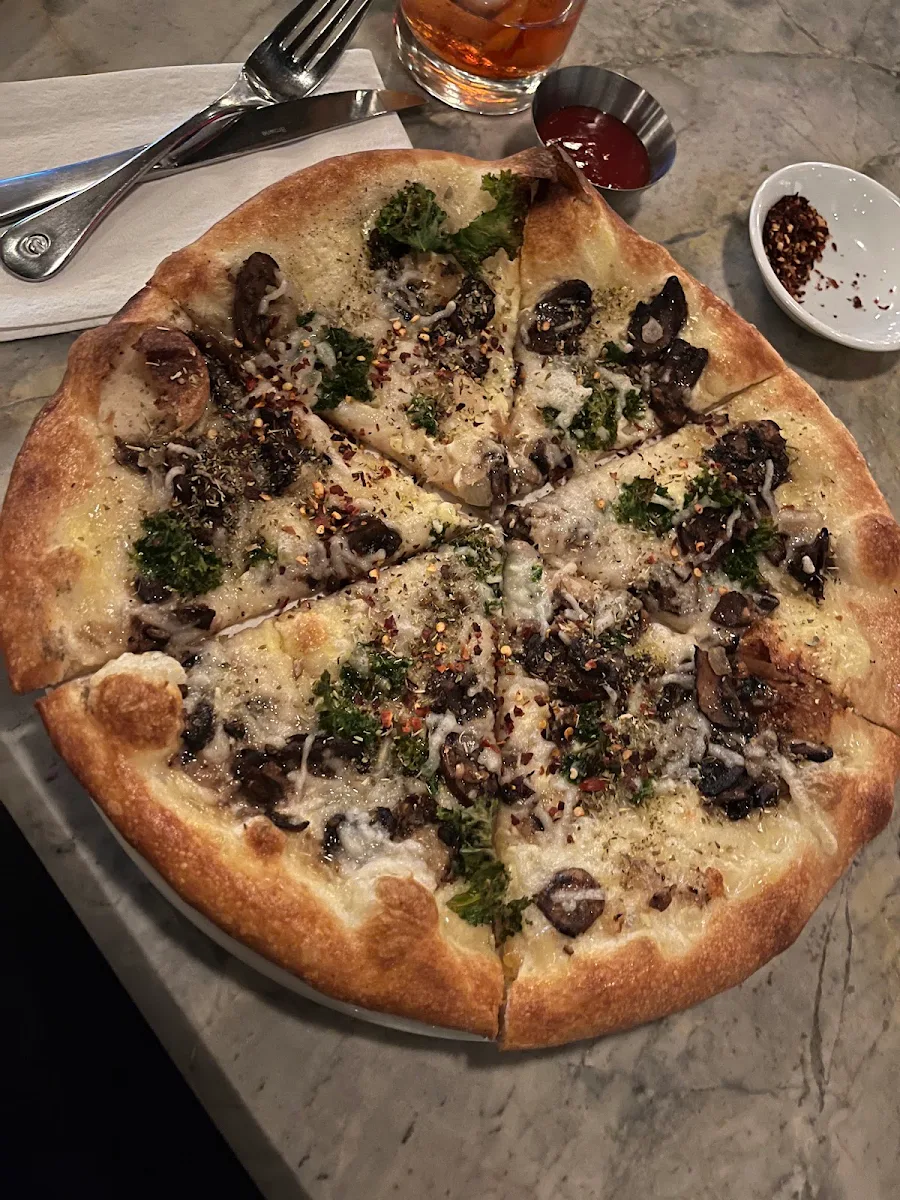 Kale Mushroom Pizza