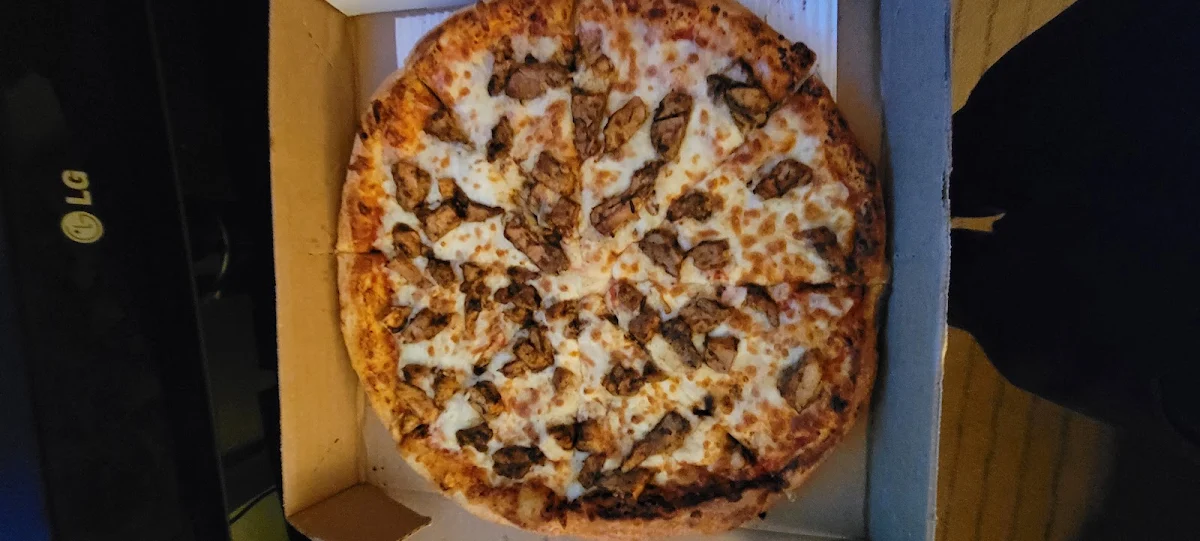 Jerk Chicken Pizza