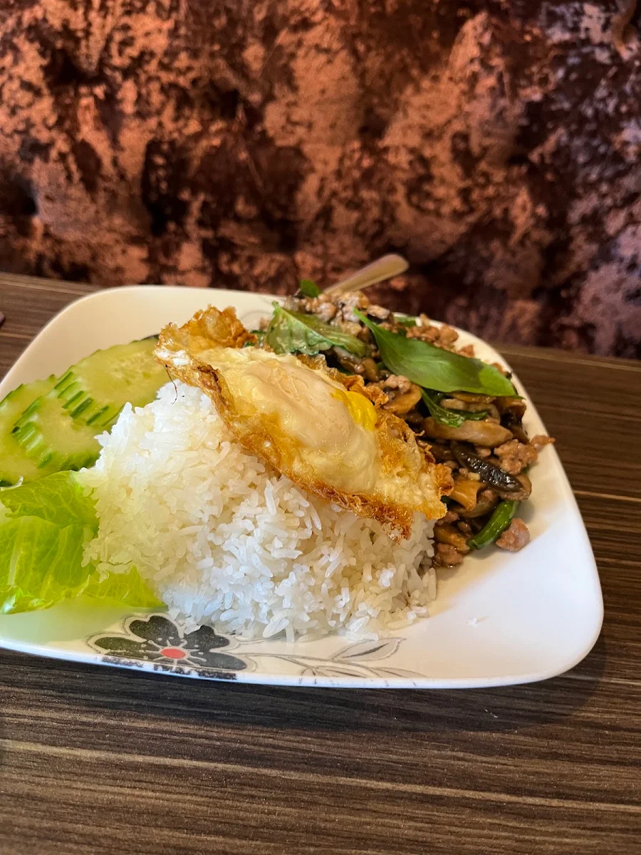Khao Hor Kai Gai Tod