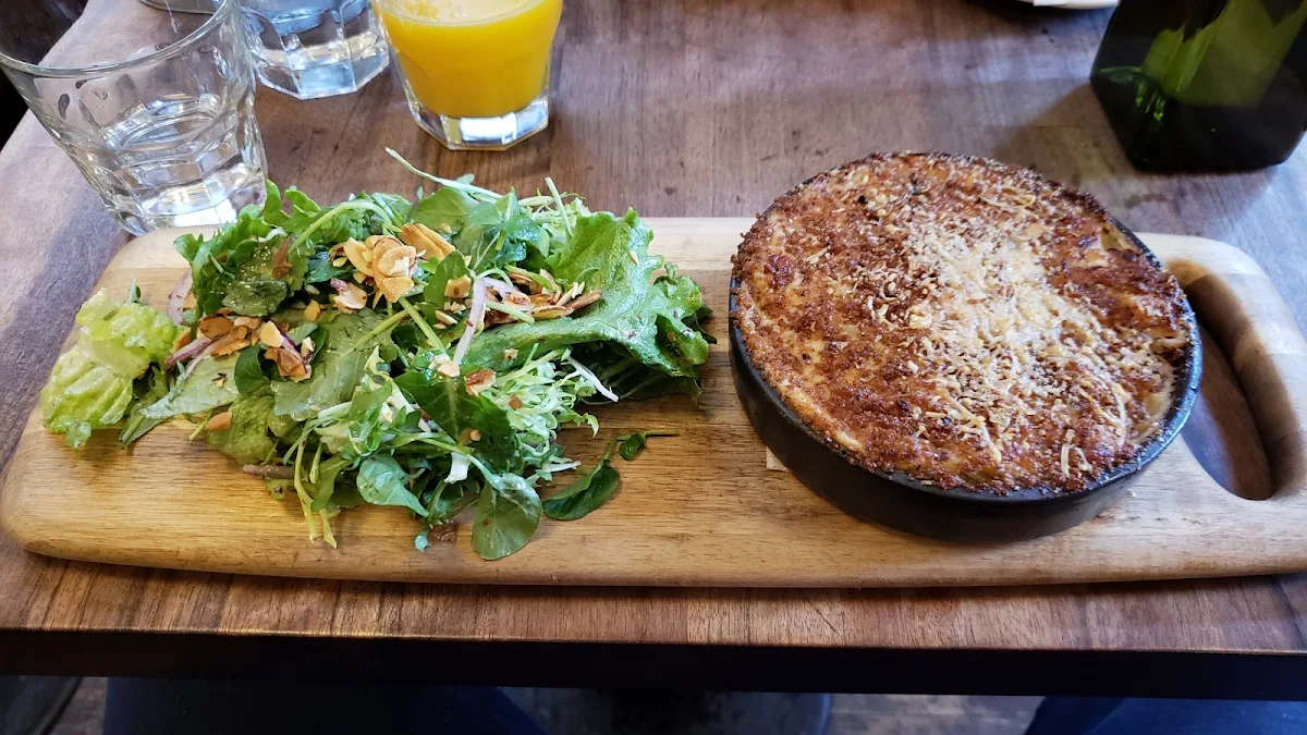 Mac and Cheese with Green Salad