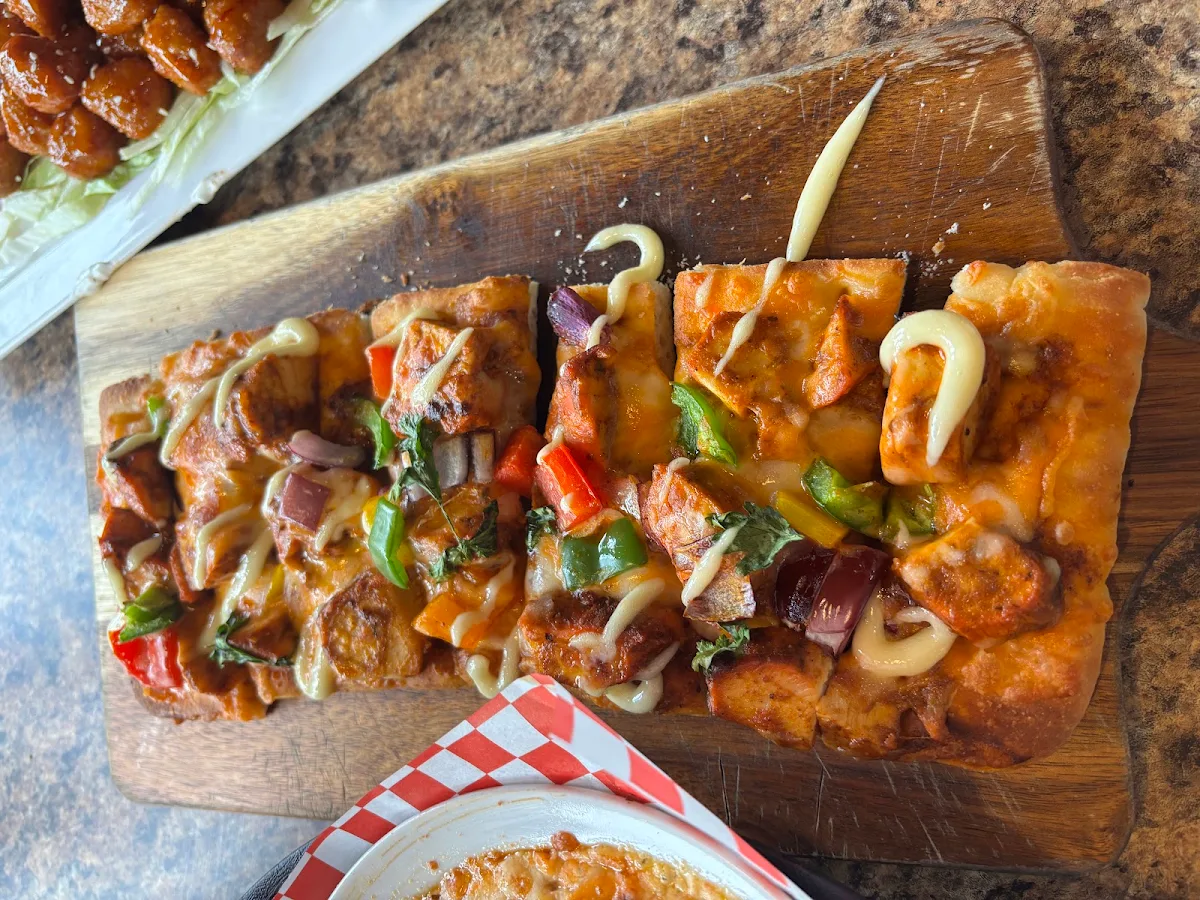 Butter Chicken Flatbread