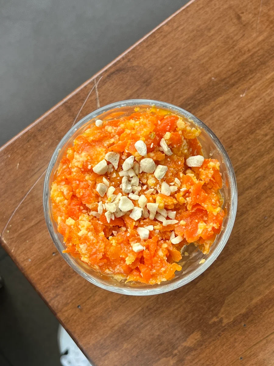 Gajar Ka Halwa Small Tray -Oo