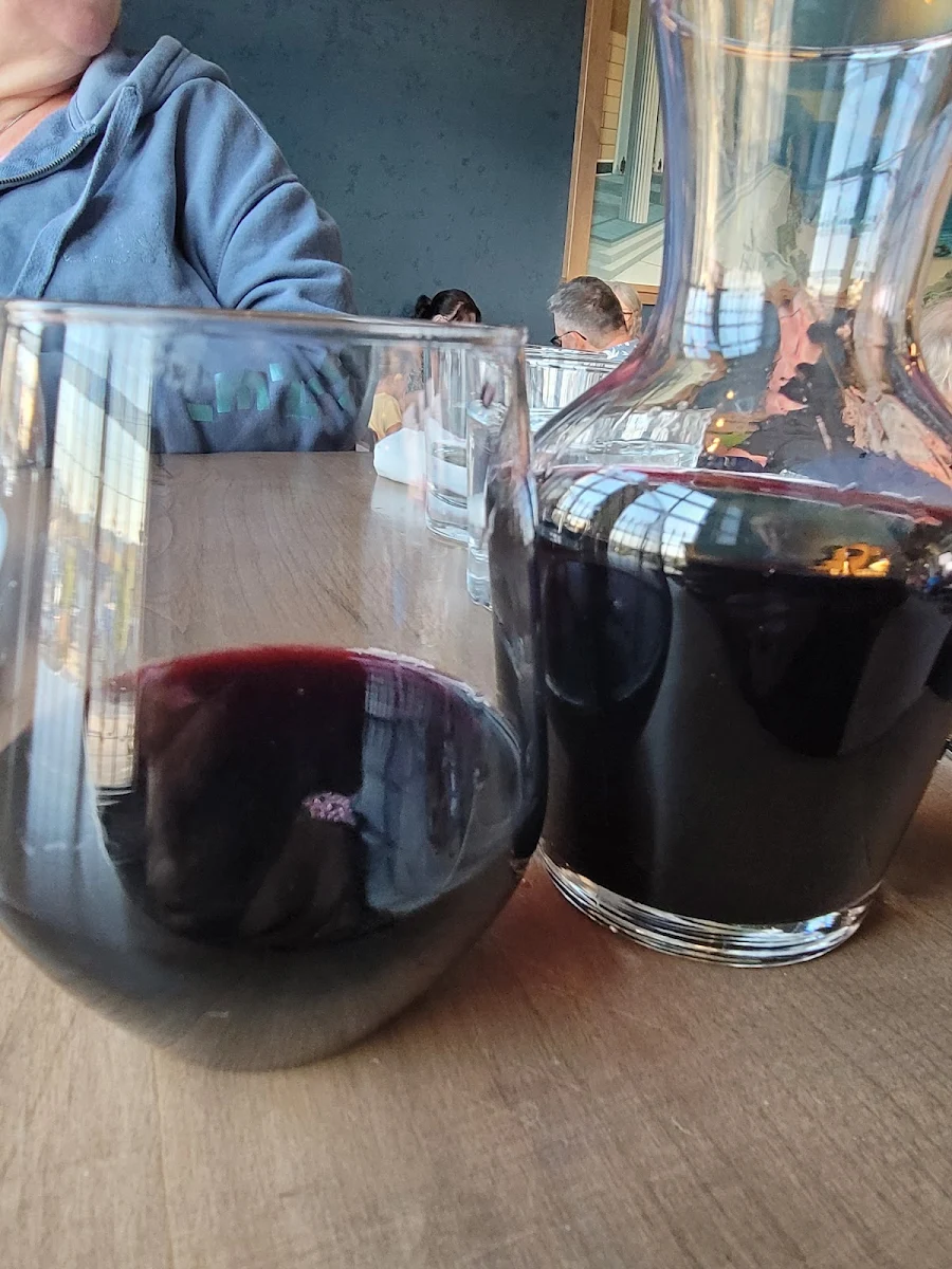 Wine, Olympia Greek Taverna