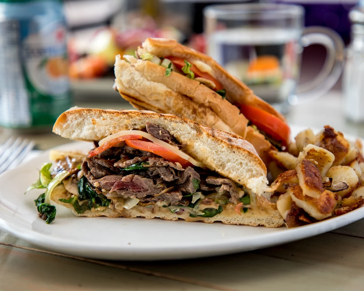 Panini Au Steak Surlonge Steak Sirloin Panini