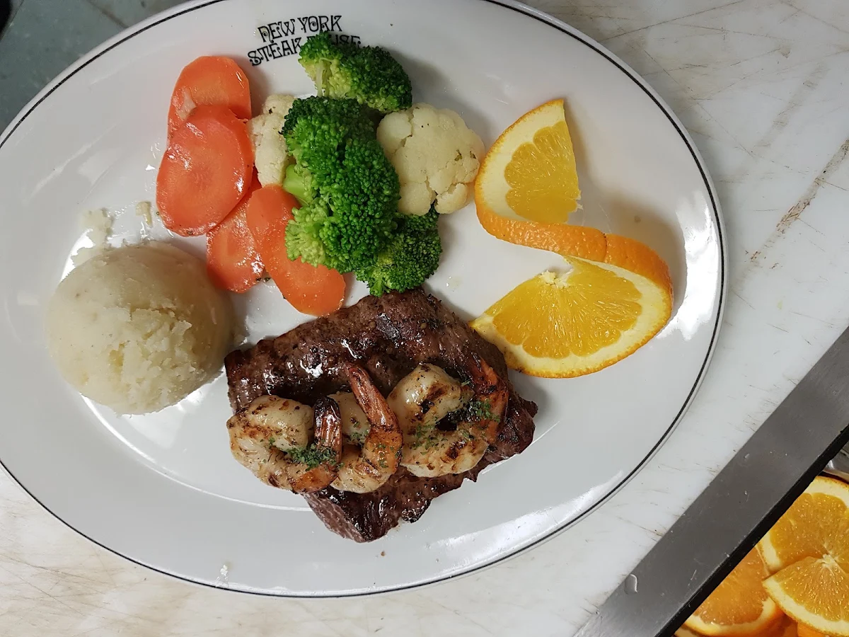 Steak and Grill Shrimp