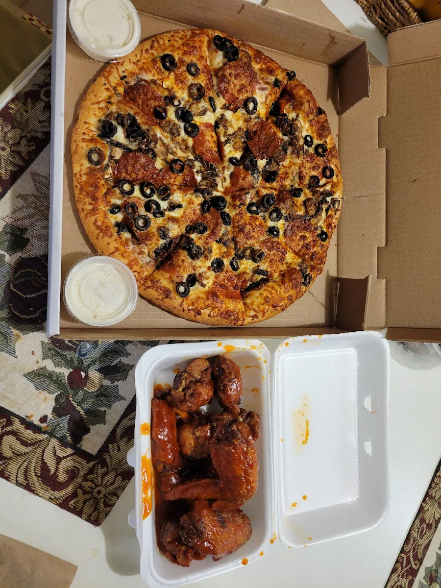 Highlights, Marino Pizza And Wings