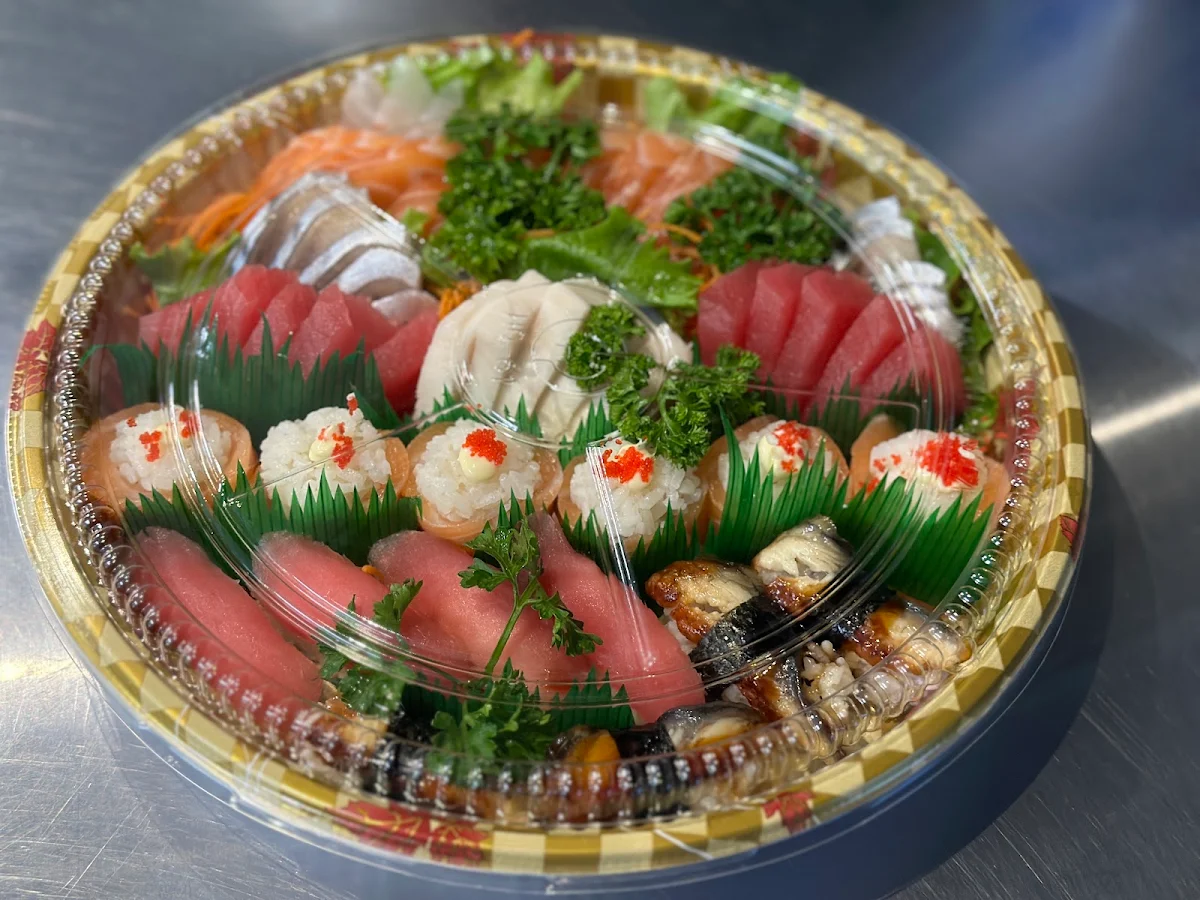 Sashimi Party Tray 48 pcs