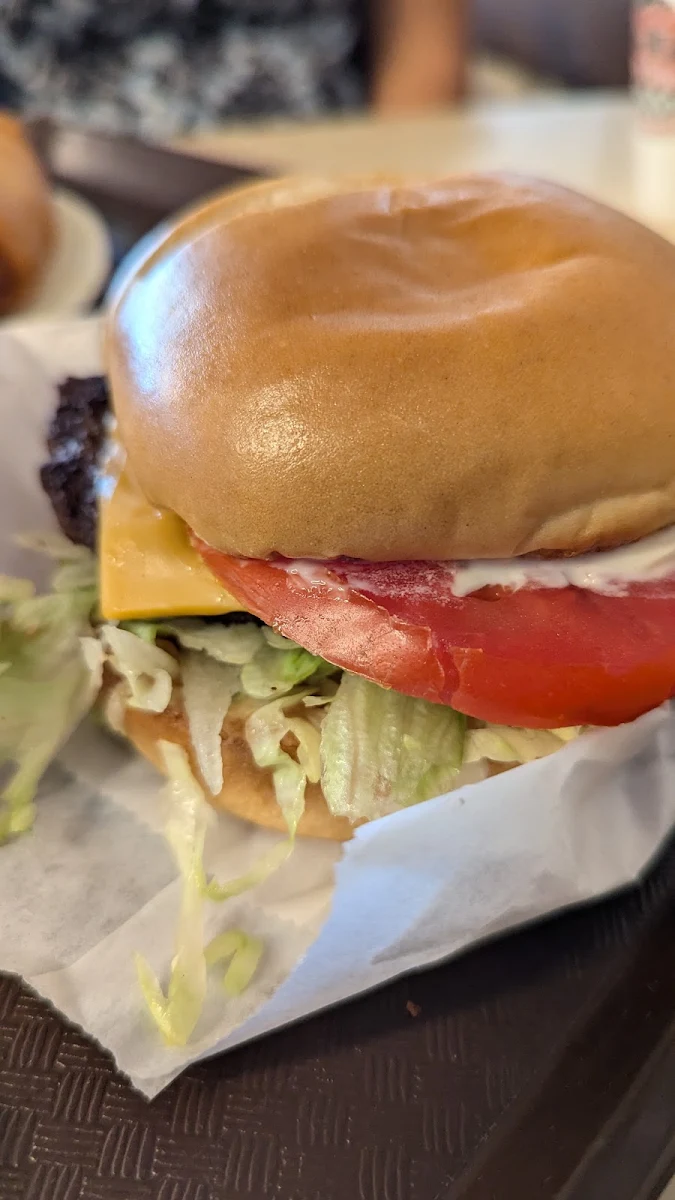 Cheeseburger Deluxe