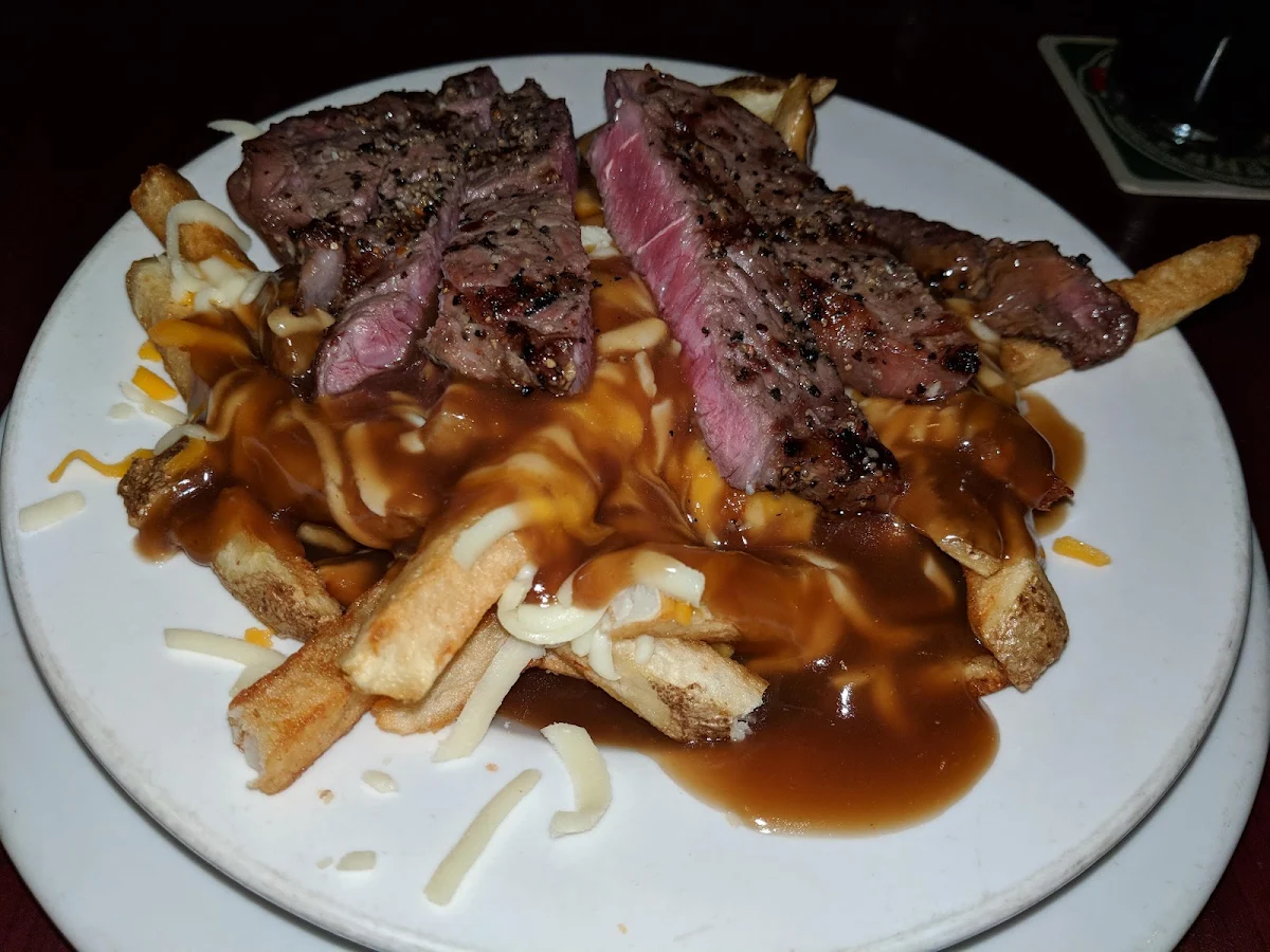 Poutine with Steak