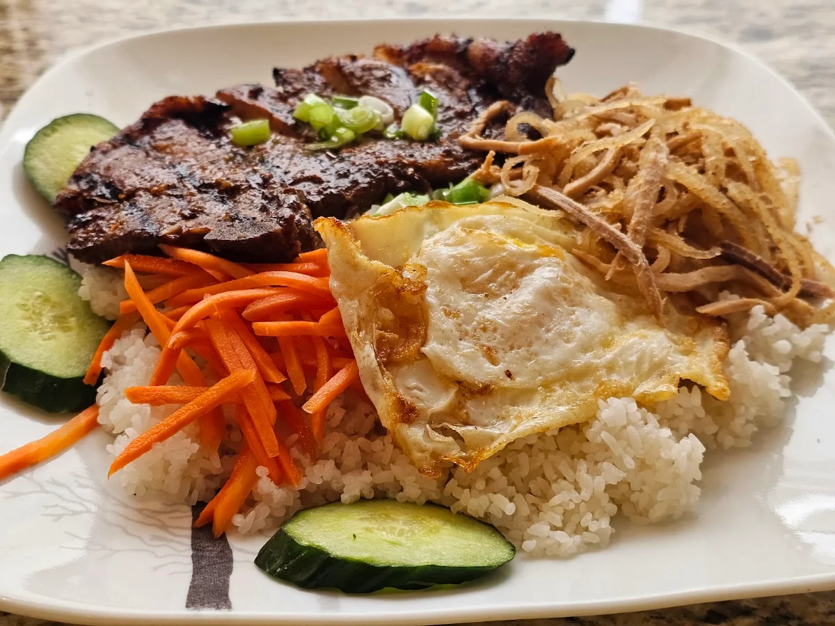 Cơm Sườn, Thành Hưng Vietnamese Restaurant