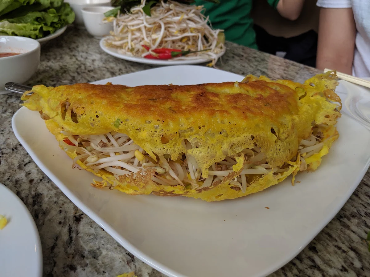 Vietnamese Crispy Crepe, Thành Hưng Vietnamese Restaurant