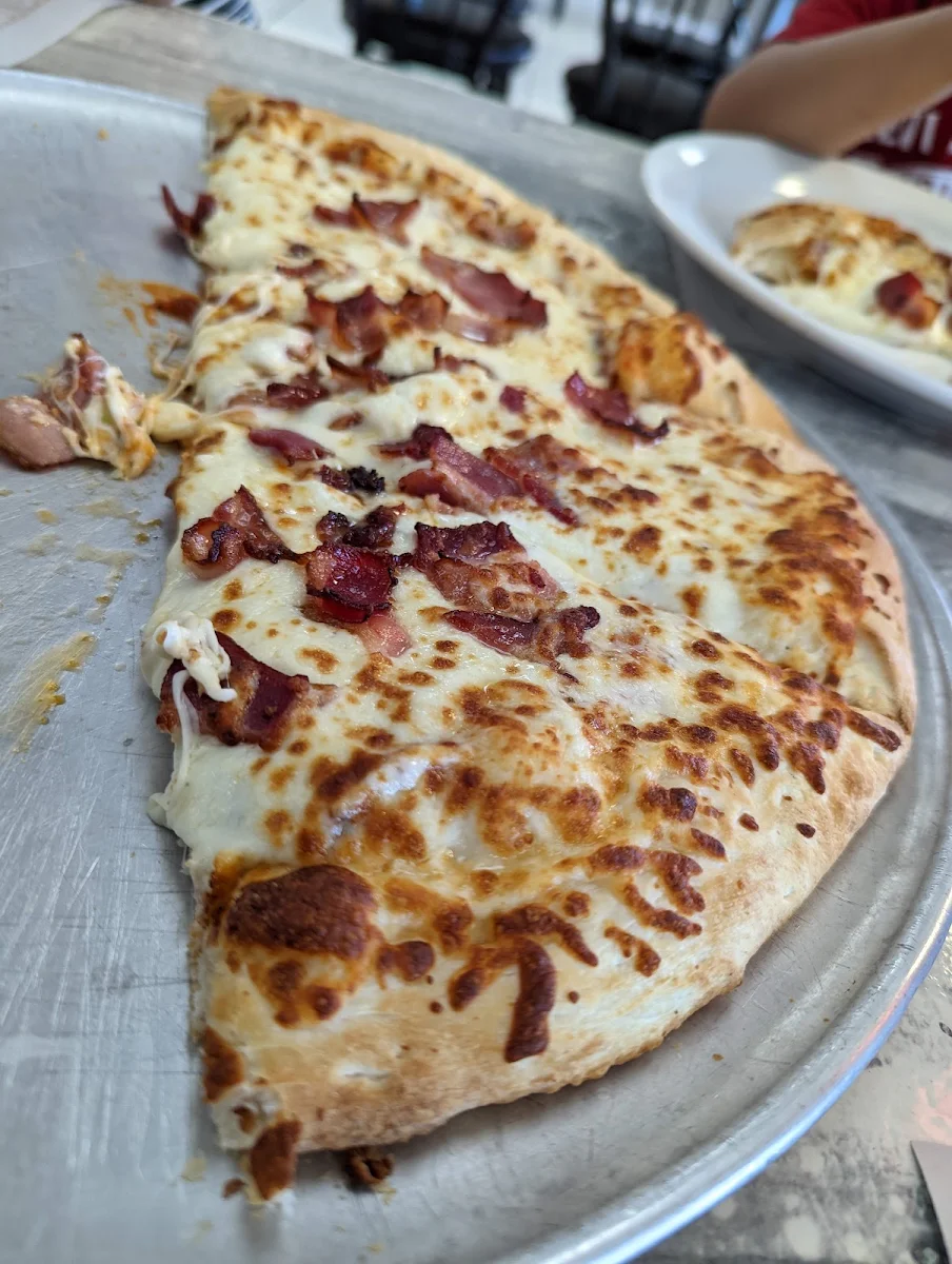Pizza Pepperoni Bacon Pizza