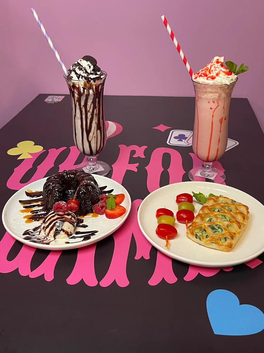 Highlights, Pinochio Cafe, Dessert and Ice Cream