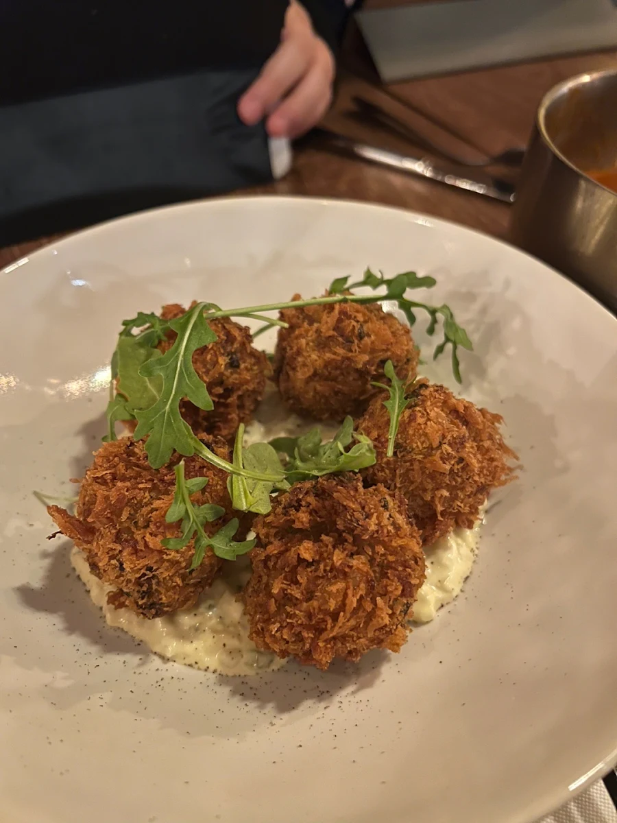 fried shrimp balls 새우 완자 튀김