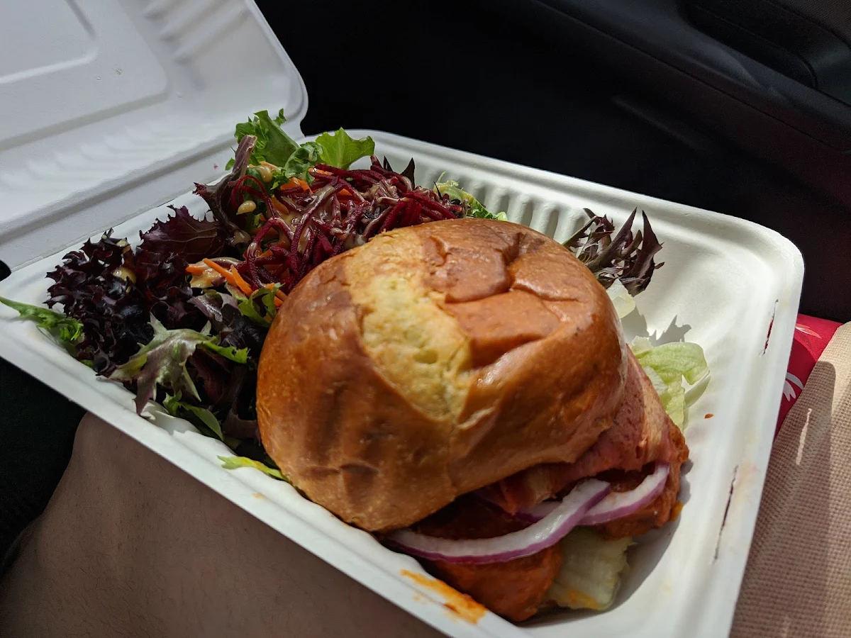 Buffalo Chick'Un Burger