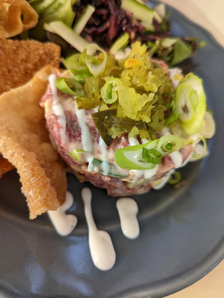 Tartare De Boeuf Sauce Ranch