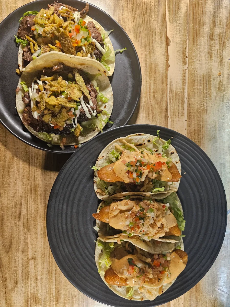 Sisig Tacos