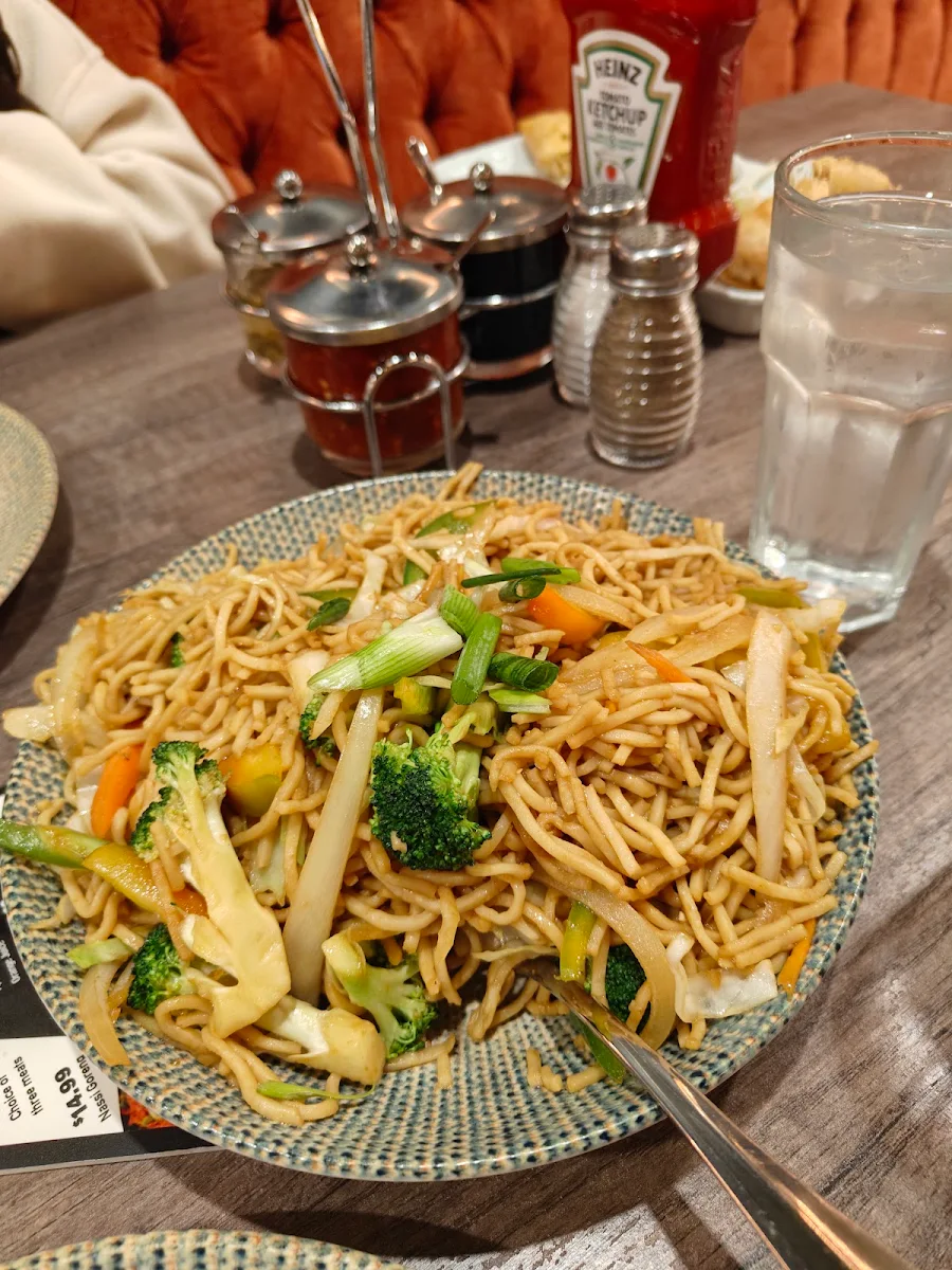 Hakka Noodles