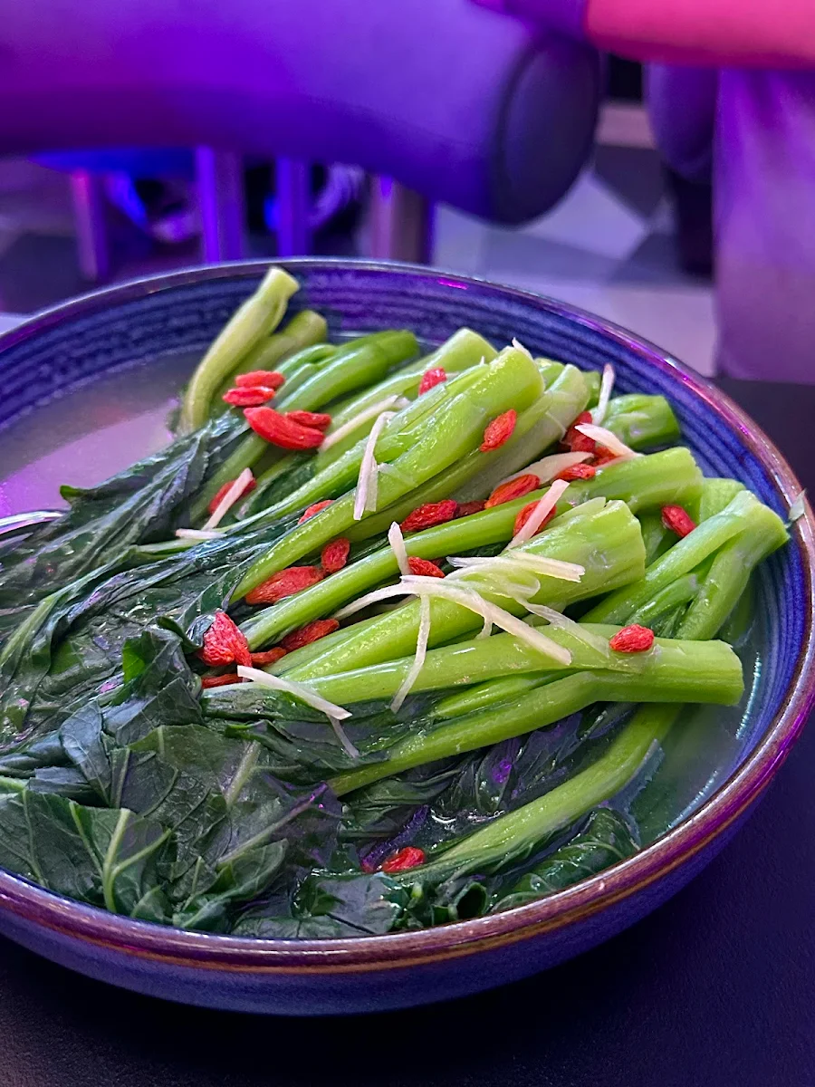 Garlic Kale Choy Sum
