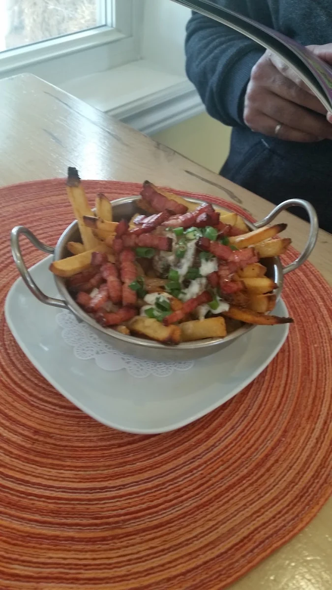 Poutine, The Good Earth Food and Wine Co.