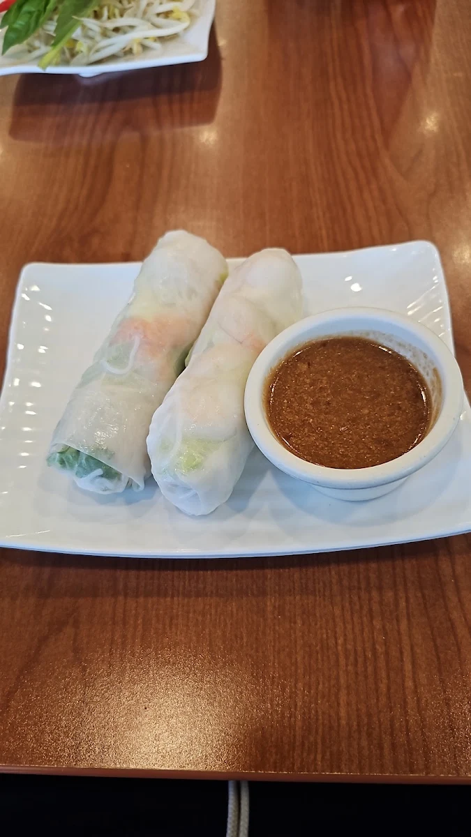 Gỏi Cuốn