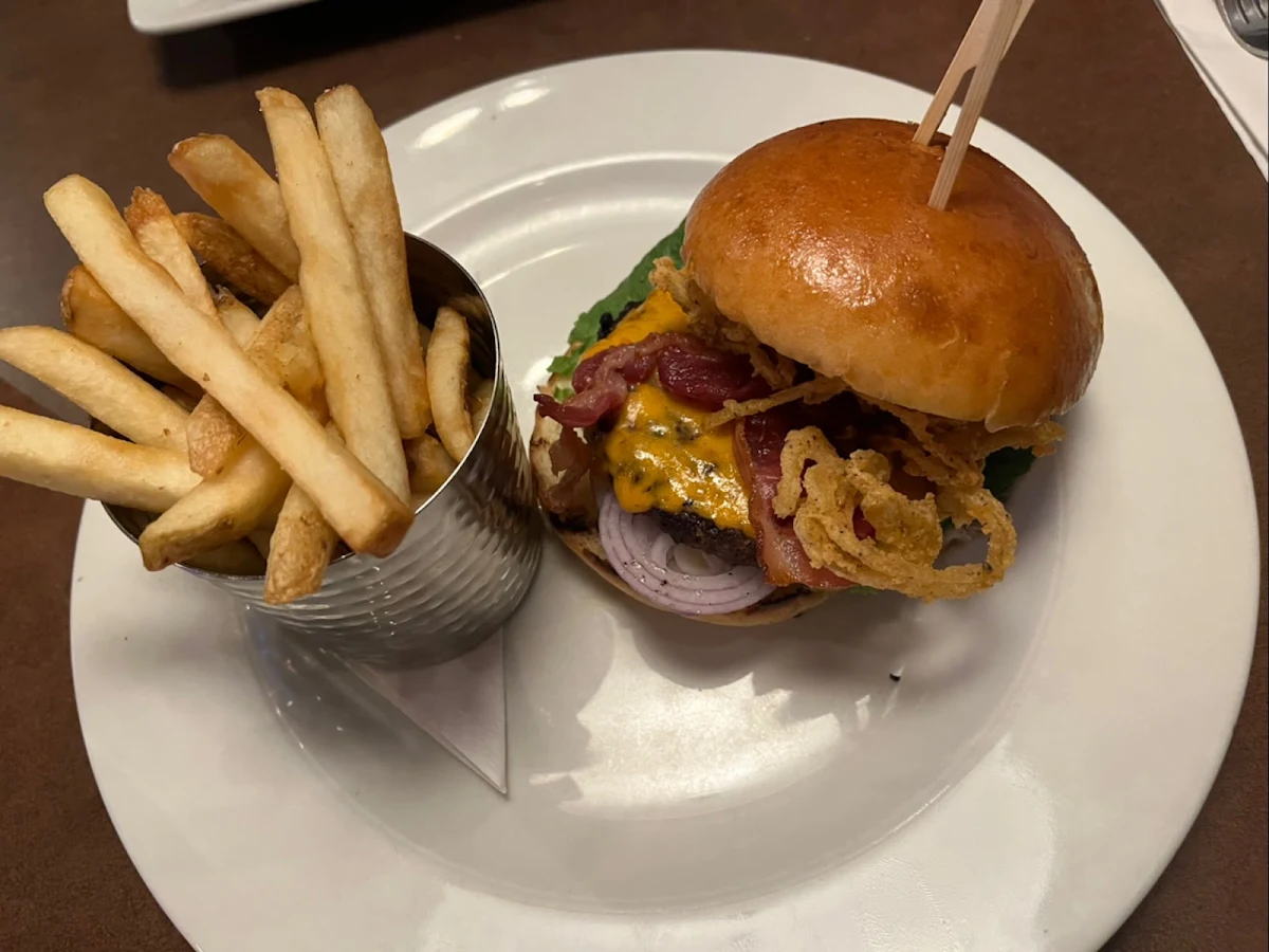Bacon Cheeseburger