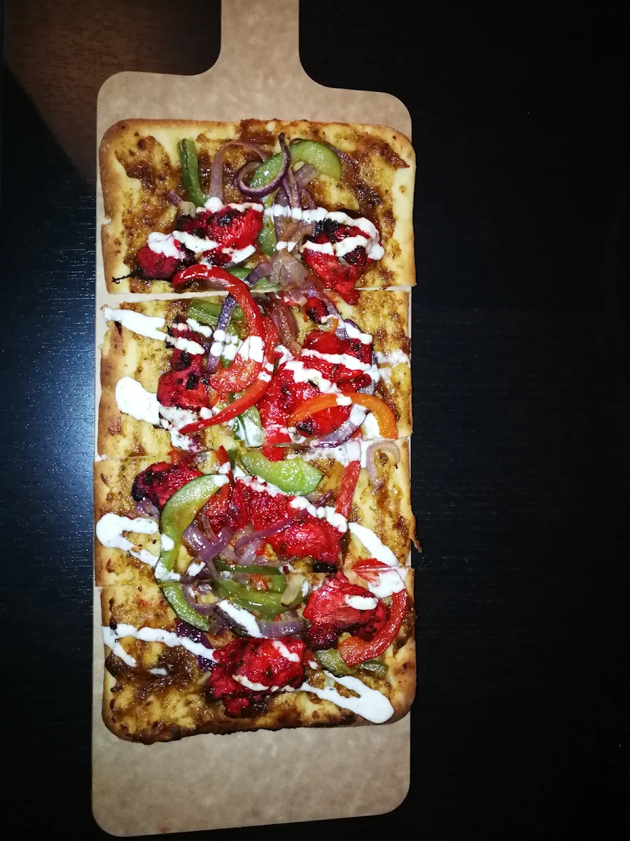 Tandoori Chicken Flatbread