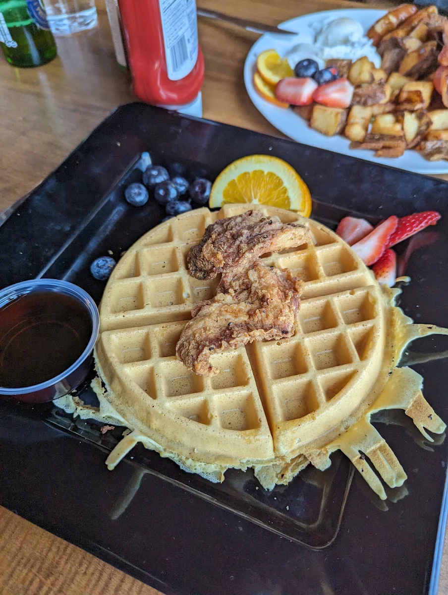 Chicken & Waffles