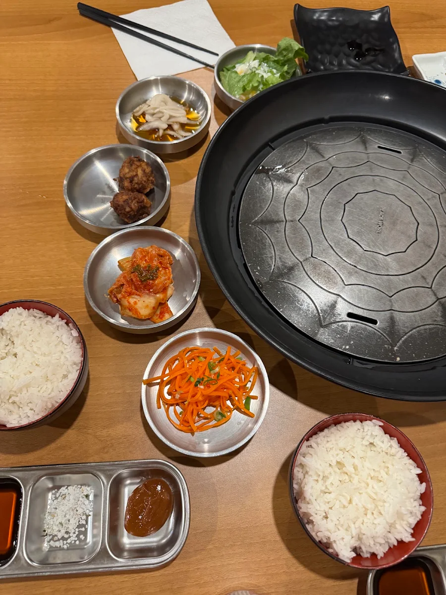 Combo B, ORENO KOREAN BBQ, HOT POT & SUSHI