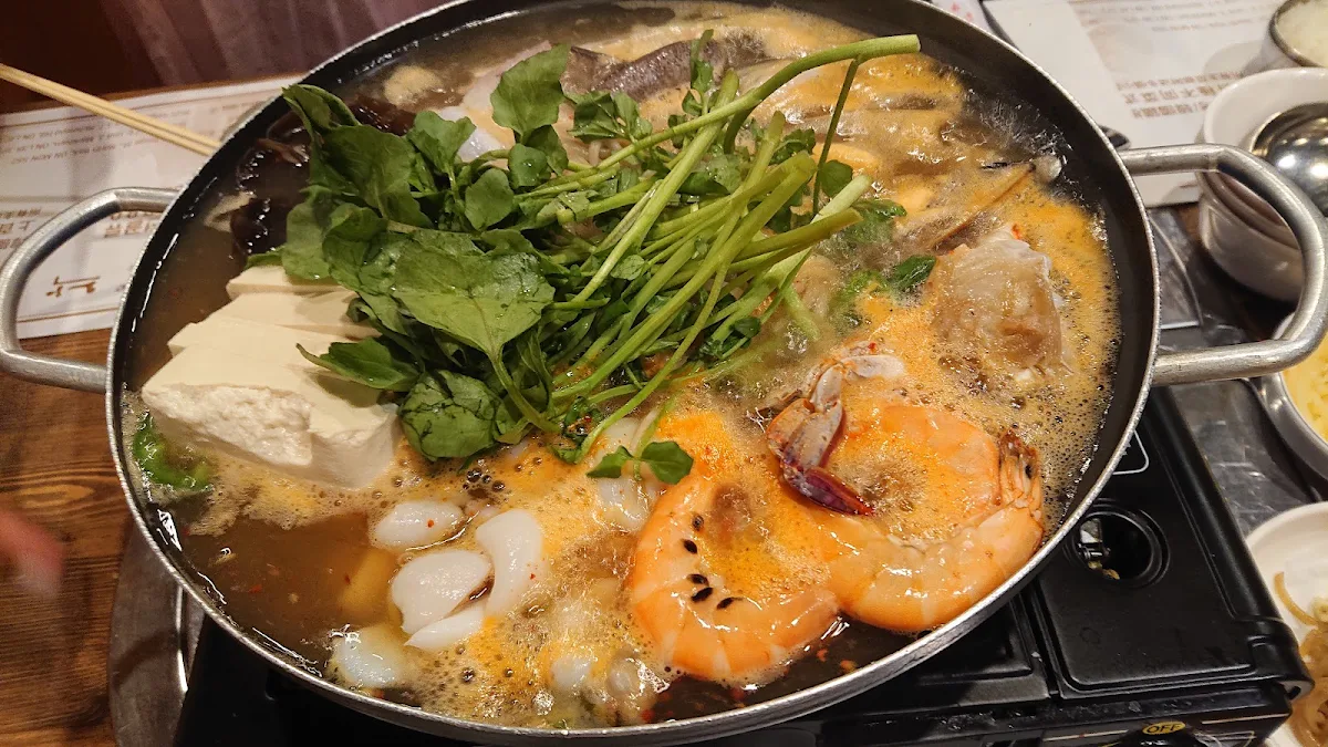 Seafood Hot Pot